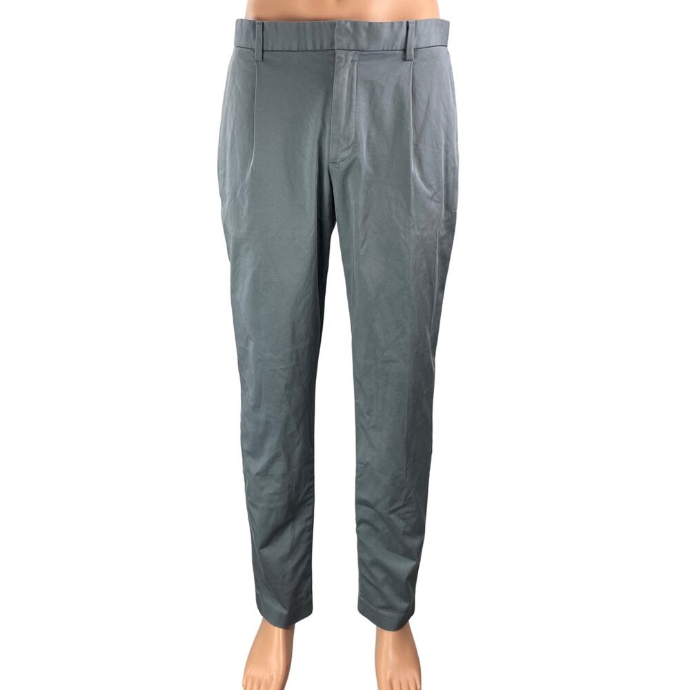 Banana Republic Men's Gray Mid Rise Pleated Work Tapered Trousers Pants Size 31